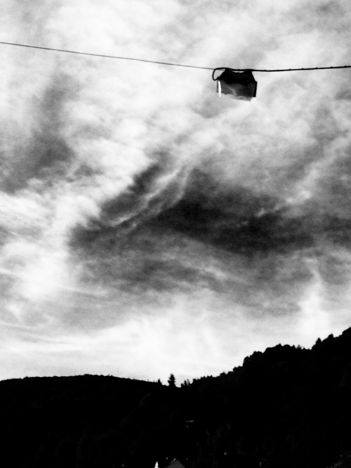 10_Cloudybnw_Sabitha-Saul